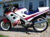 VFR750F-1.jpg