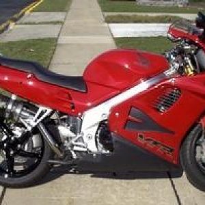 1994 quasi VFR / RC51 hybrid
