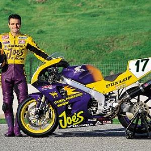 1995 Honda RC45 Race Bike and Miguel Duhamel