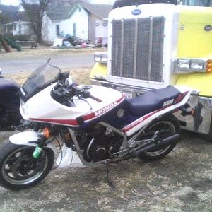 vf10002