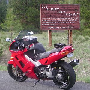 Blewett_Pass_and_Levenworth_with_Garrett_5_15_06_010