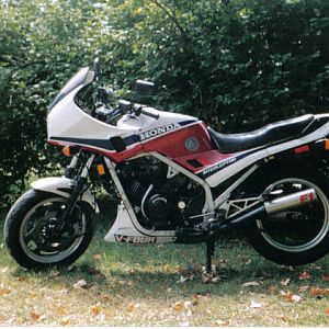 1985 Vf1000F