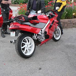 Ontario VFR club at Mohawk Inn June 2006