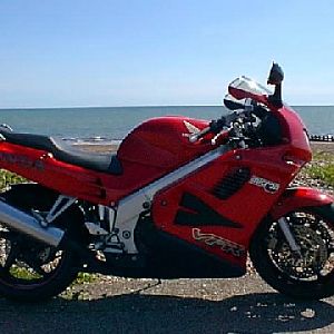 vfr 750 fv  97