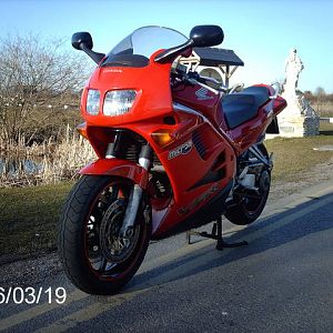 vfr 750 fv  97