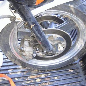 Front tire right