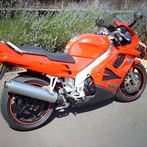 Honda VFR 750 FV   97