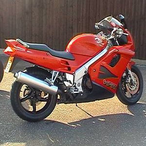 HONDA VFR750 FV 97
