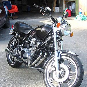 xs750sf_21