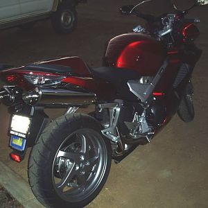 2006_VFR800F1