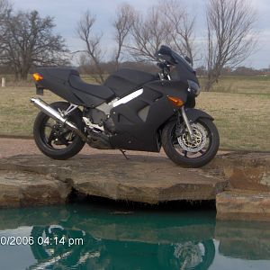 5th gen.now black