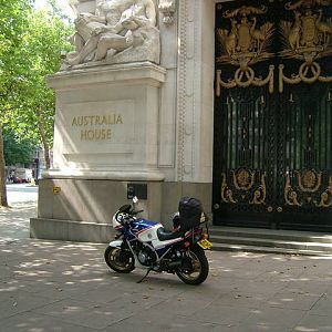 My_VF_outside_Oz_Embassy_London_summer_2005