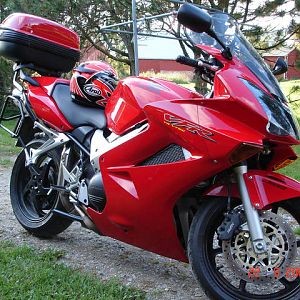 Finnish 2002 VFR. Owned by F1Driver