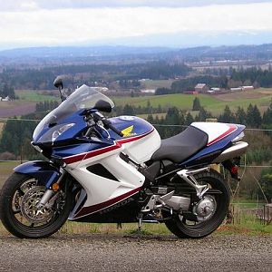 Tri-color