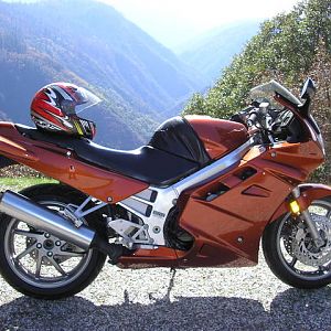 march 2007 in the Sierras
