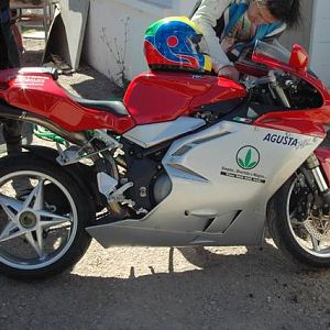 MV Agusta F4 1000