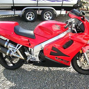 1997 VFR750