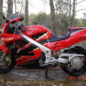 94 vfr salvage bike