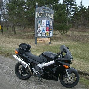 VFR_at_Port_Dover_Sign_11