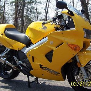 2000 VFR800FI