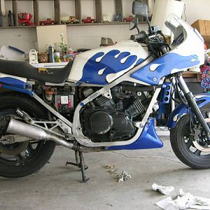 1985 Honda vf700f Interceptor before