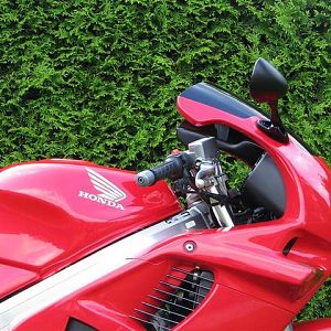 VFR004
