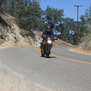 Jake_Parkfield_Rd_Curve