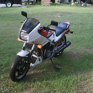 85 VF700F