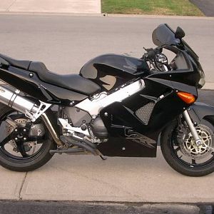 98 VFRF1 with Sargent Leather Saddle