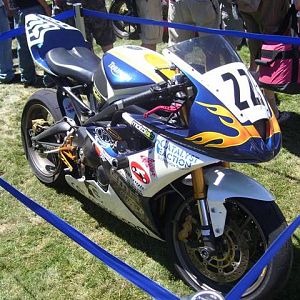 laguna_seca_custom_triumph