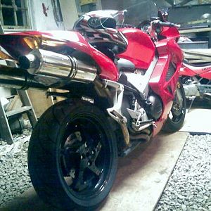 2002 VFR800