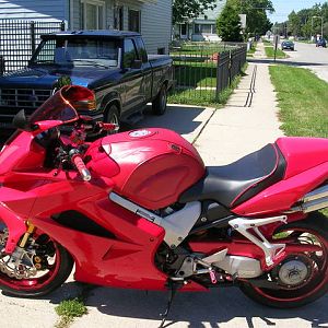 red vfr800 pics