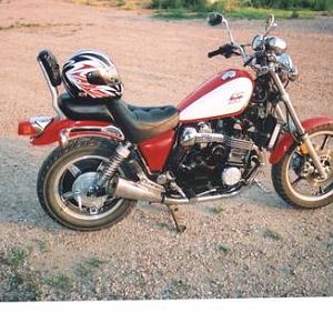 Yamaha Maxim X 700