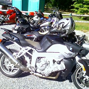 K12R, 800 DUCATI, 1098, Z1000.... NICE BIKES