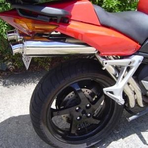 Sports exhaust plumbing