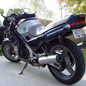 87 VFR 700 F2