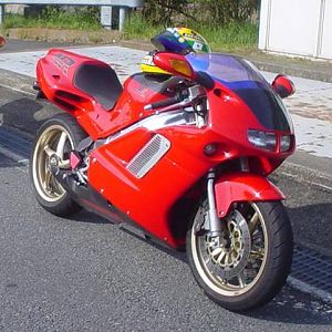 '92 NR750