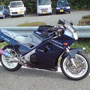 '86 VFR750F