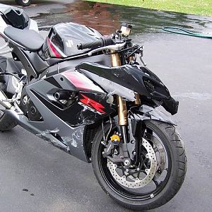 2005 GSX-R1000 after wreck