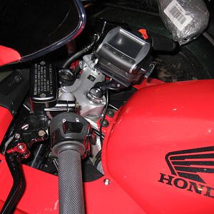 My Zumo 550 with the TechMount Stem Mount holder