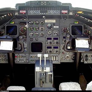 Lear 31a Cockpit