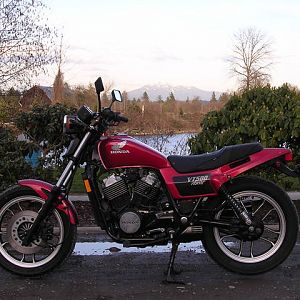 The little bike along the Snohomish River
