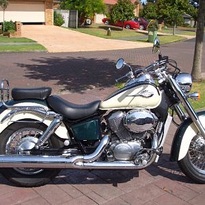 98 VT 750 Shadow