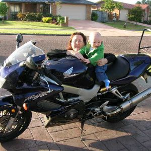2001 VTR 1000F