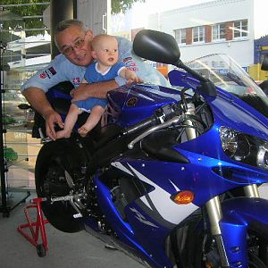 2005 Yamaha R1