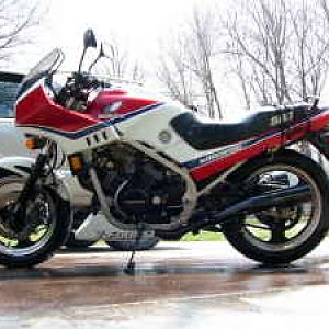 1985 VF500F Interceptor