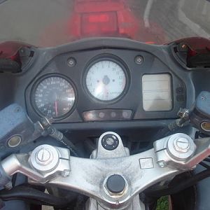 Honda_1998_vfr_009