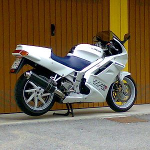 11052008109