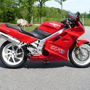 1990 VFR 750