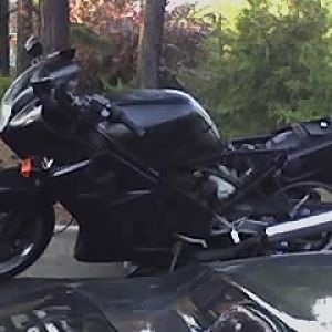 VFR700F2